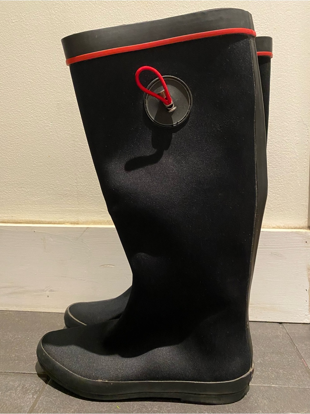 Henry Ferrera Oxford Black Boots with Red Interior size 6